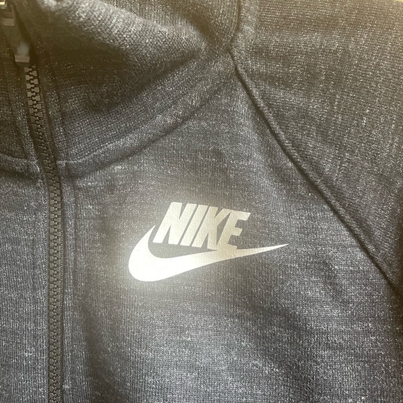 Nike Zip Jacket - Picture 3 of 10